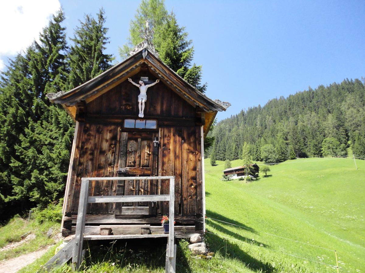 Pension Enzian Niederau Buitenkant foto