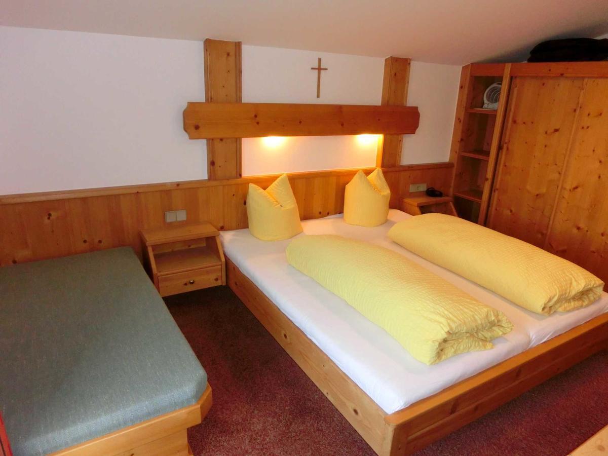 Pension Enzian Niederau Kamer foto